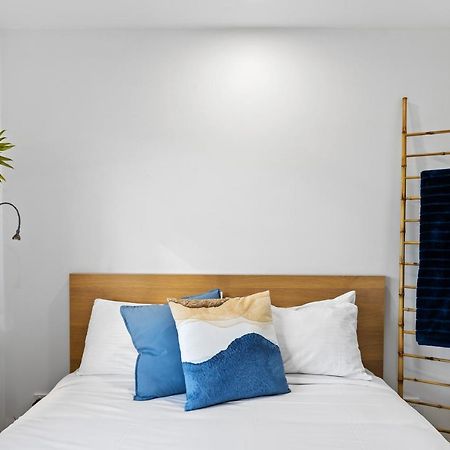Beachside Views 2 Bedroom Apartment 穆卢拉巴 外观 照片